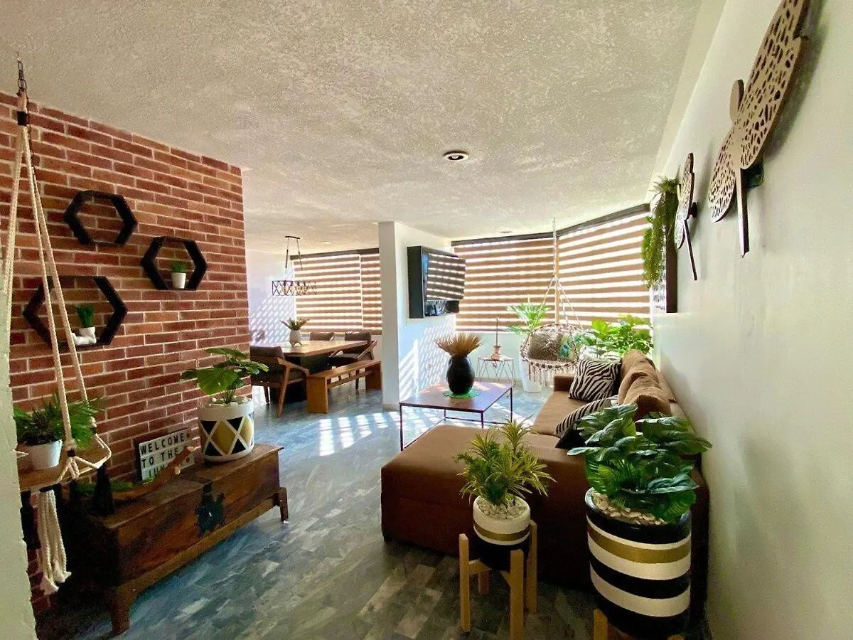 Planta Baja Enorme, Jardin, Parking, Hasta 11 Pax Lägenhet Guadalajara 0*,