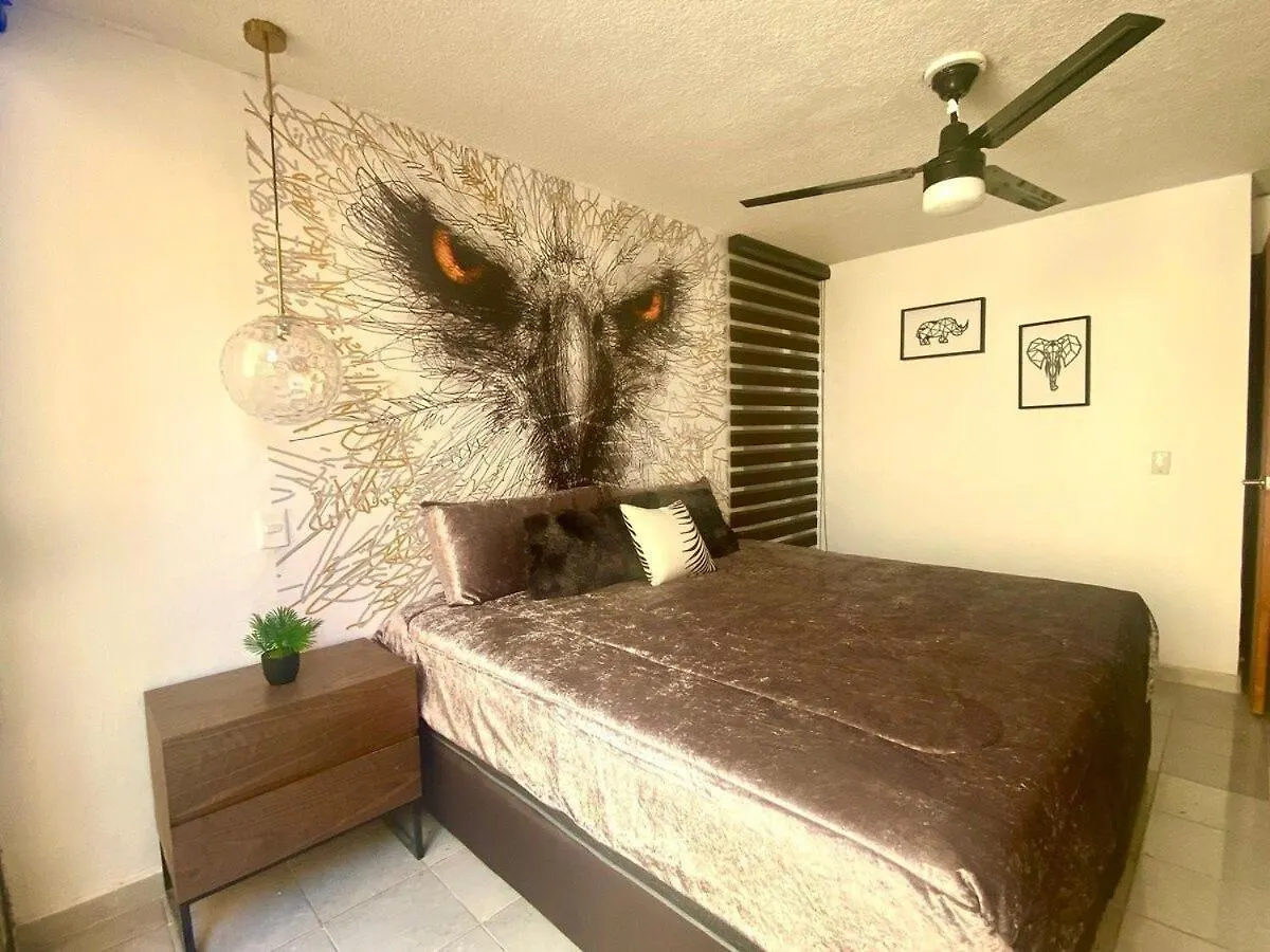 Planta Baja Enorme, Jardín, Parking, Hasta 11 Pax Apartamento Guadalajara