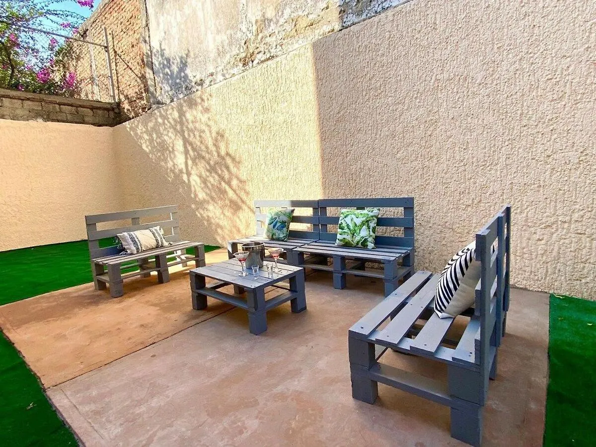 Planta Baja Enorme, Jardín, Parking, Hasta 11 Pax Apartamento Guadalajara
